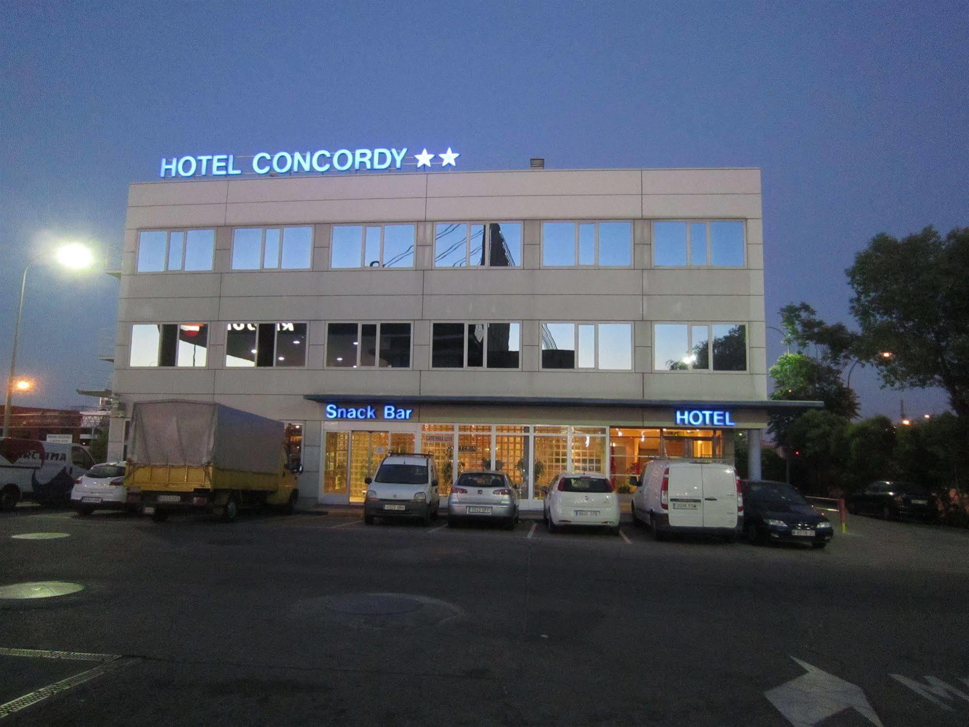 Hotel Concordy Мадрид Екстер'єр фото